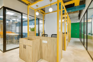 7 Person Coworking Desk