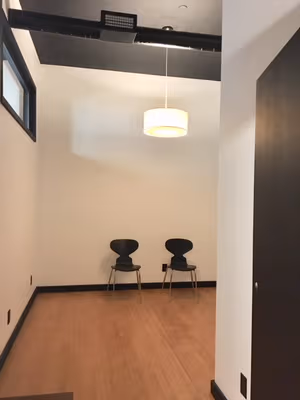 1 Person Virtual Office