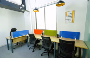 4 Person Private Office