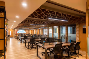 1 Person Coworking Desk