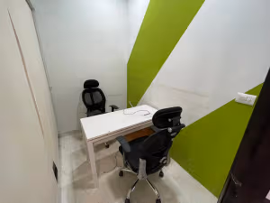 6 Person Coworking Desk