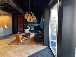 30 Person Private Office