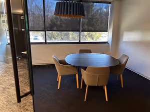 10 Person Private Office