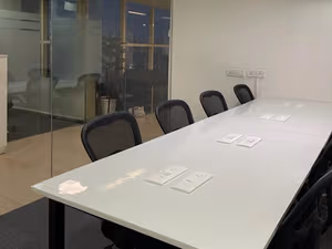 100 Person Private Office