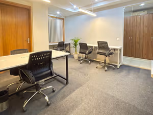 150 Person Private Office