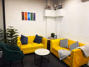 200 Person Private Office