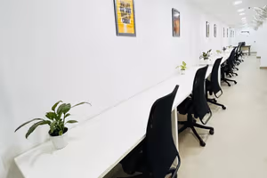 8 Person Coworking Desk