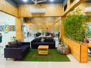 7 Person Coworking Desk