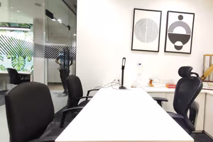 3 Person Coworking Desk