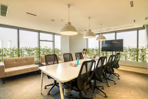 10 Person Coworking Desk