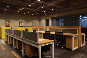 1 Person Coworking Desk