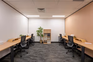3 Person Private Office