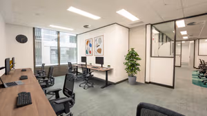 10 Person Private Office