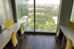 14 Person Coworking Desk
