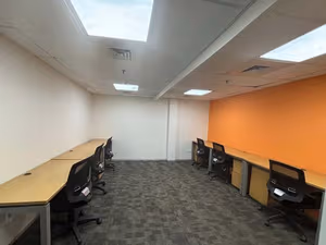 10 Person Private Office