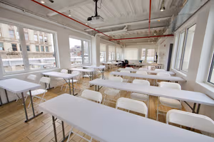 1 Person Coworking Desk