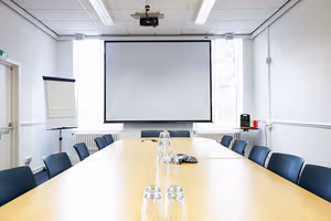 4 Person Private Office