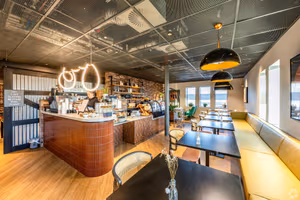 1 Person Coworking Desk