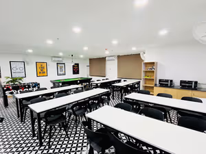 13 Person Private Office