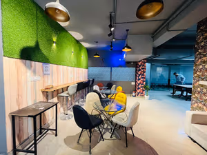 13 Person Private Office