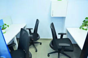 5 Person Coworking Desk