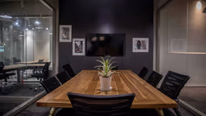7 Person Coworking Desk