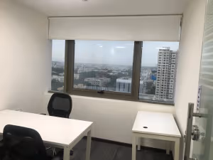 3 Person Coworking Desk