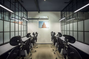 6 Person Coworking Desk