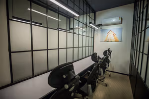 1 Person Coworking Desk