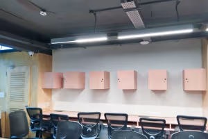 9 Person Coworking Desk