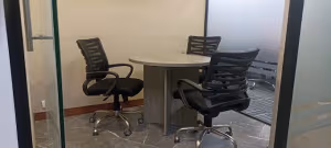 4 Person Coworking Desk