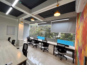 4 Person Coworking Desk