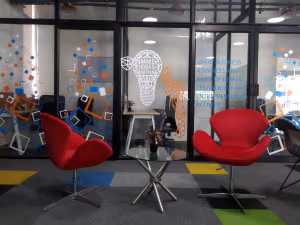 6 Person Coworking Desk