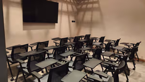 5 Person Coworking Desk