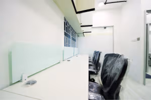 1 Person Coworking Desk