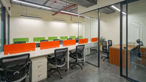 4 Person Coworking Desk