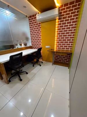 5 Person Coworking Desk