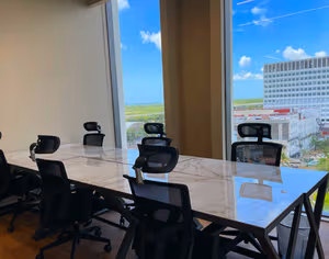 40 Person Private Office