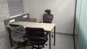 25 Person Private Office