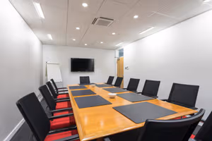 4 Person Private Office