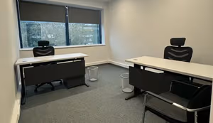 3 Person Private Office