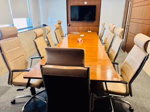 160 Person Private Office