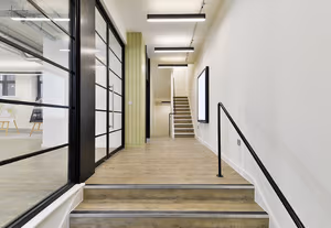 11 Person Private Office
