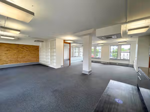 76 Person Private Office