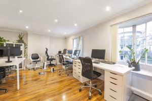 15 Person Private Office