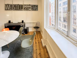 17 Person Private Office