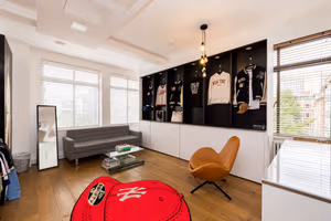 12 Person Private Office