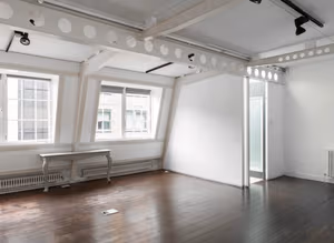 36 Person Private Office