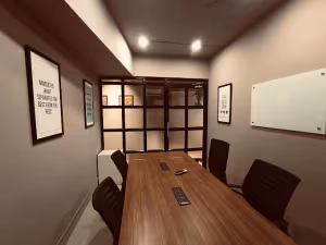 1 Person Coworking Desk