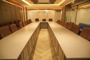 6 Person Coworking Desk
